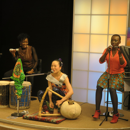 Anyango and her band performing Weche Ng'eny at The Trend Live